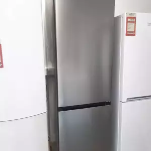 RÉFRIGÉRATEUR COMBINÉ 335 litres - LG