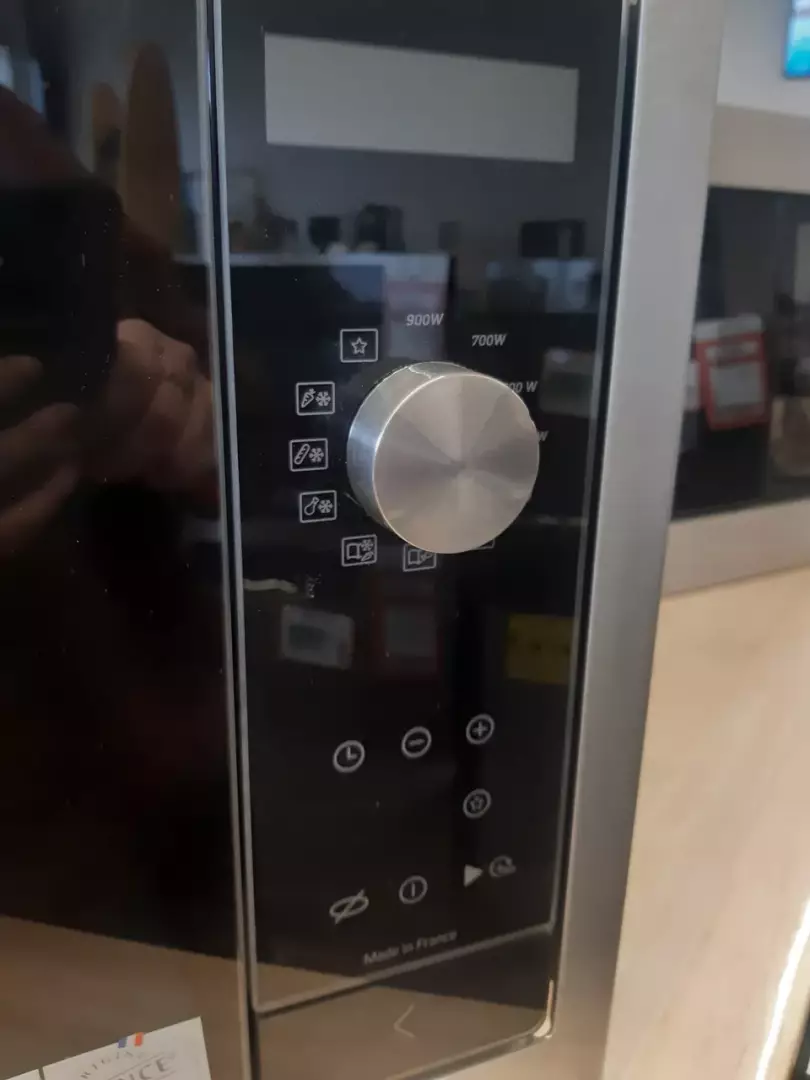 MICRO ONDES ENCASTRABLE - BRANDT – Image 3