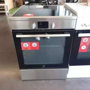 CUISINIÈRE ÉLECTRIQUE INDUCTION - ELECTROLUX