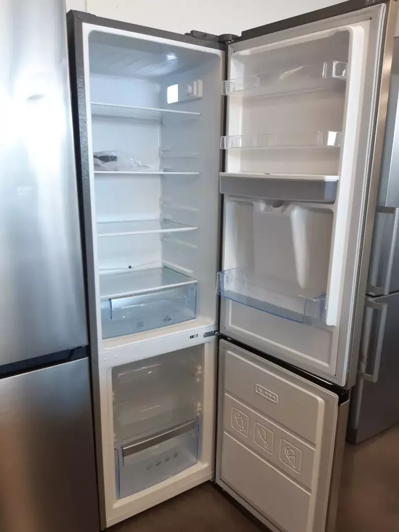 RÉFRIGÉRATEUR COMBINÉ 260 litres - AYA – Image 2