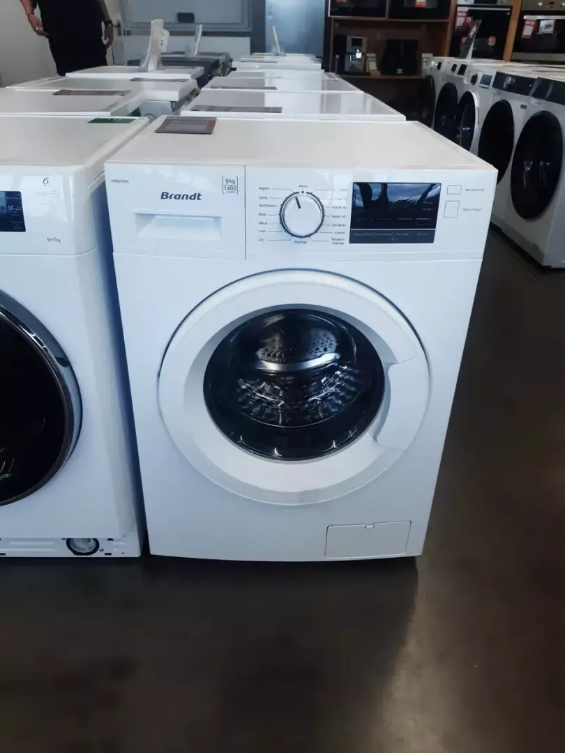 LAVE LINGE HUBLOT 9 kg - BRANDT