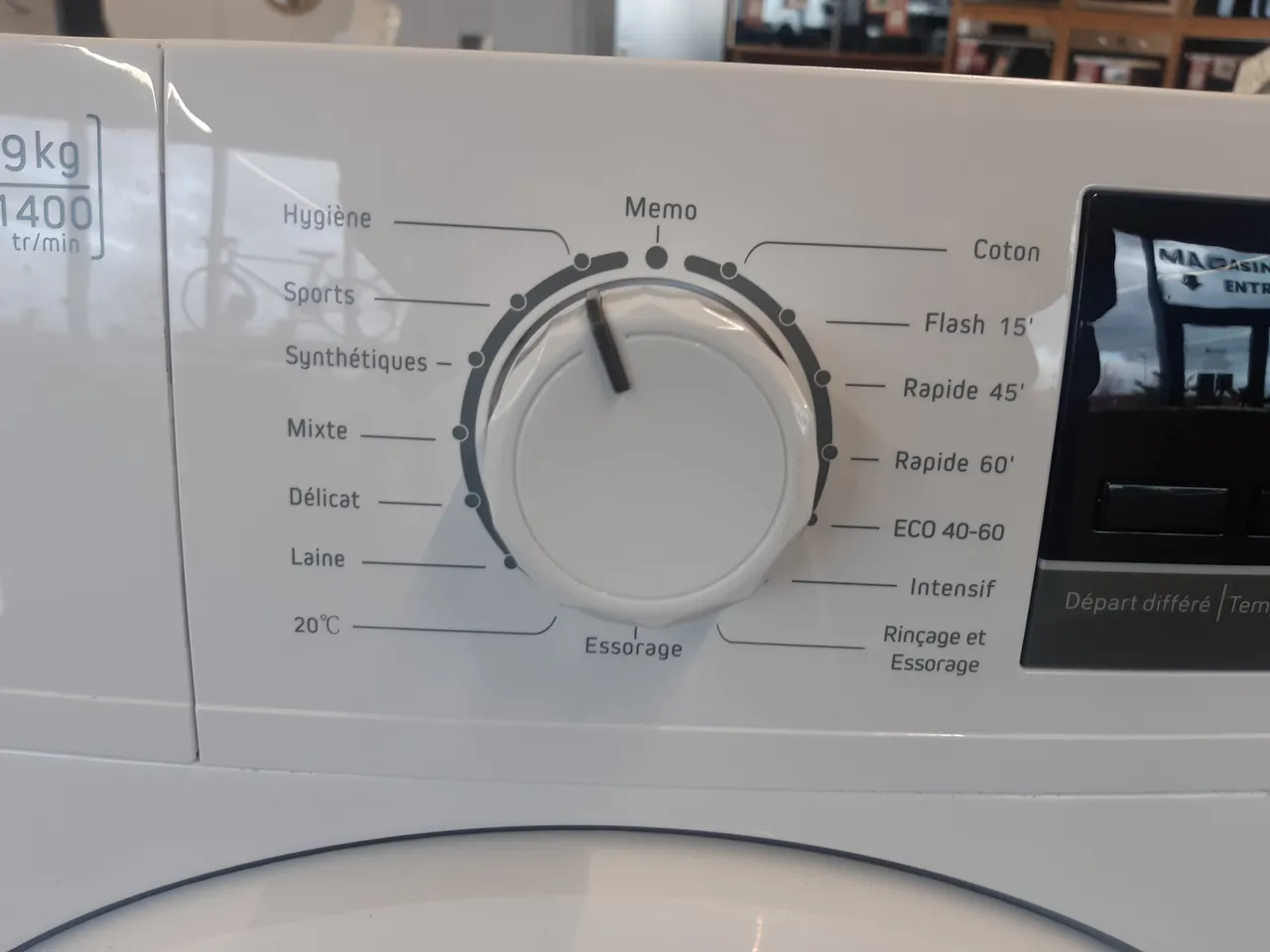 LAVE LINGE HUBLOT 9 kg - BRANDT – Image 3