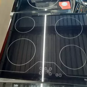 PLAQUE ÉLECTRIQUE VITROCÉRAMIQUE - TELEFUNKEN