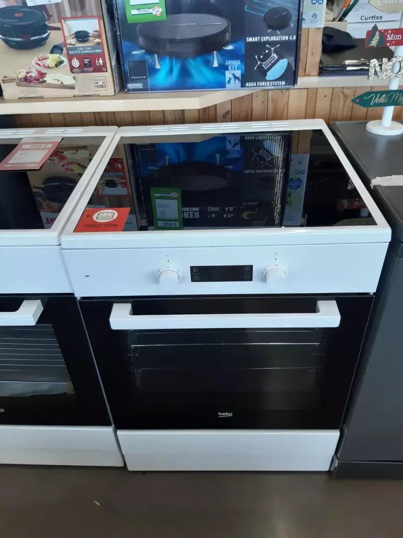 CUISINIÈRE ÉLECTRIQUE INDUCTION - BEKO