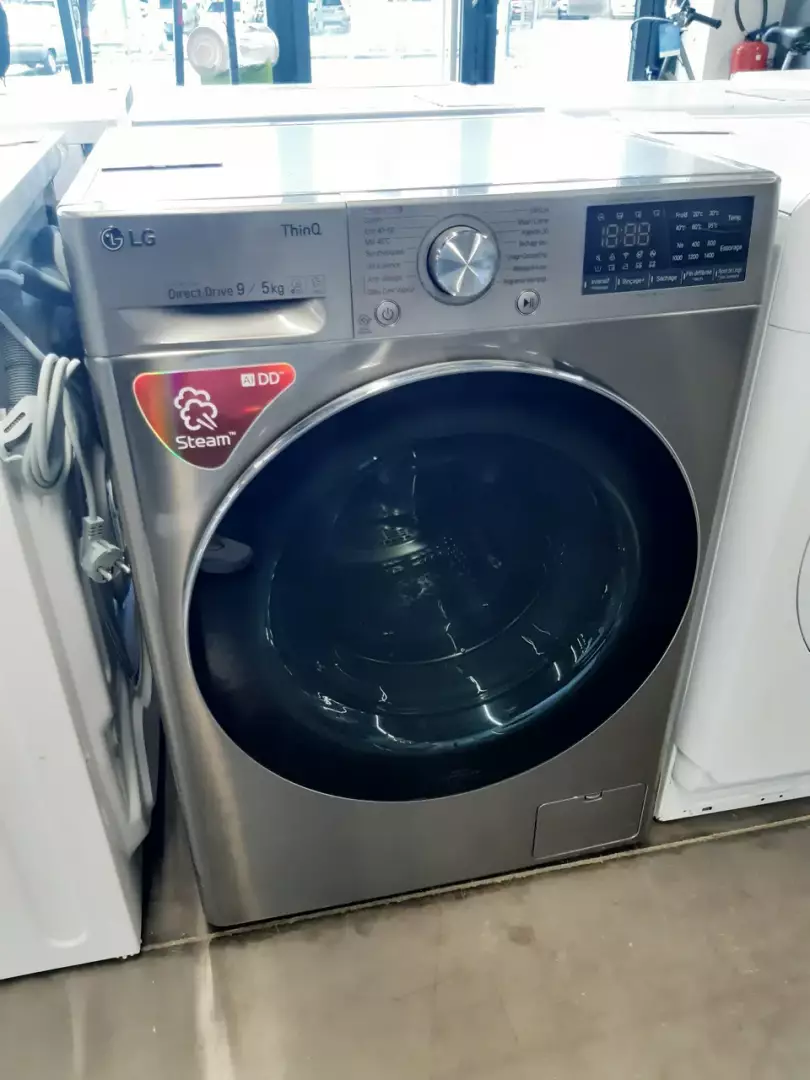 MACHINE LAVANTE SÉCHANTE 9/5kg — LG