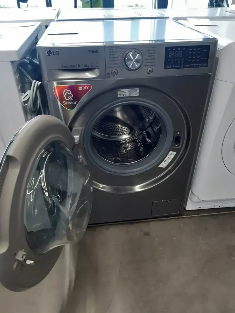 MACHINE LAVANTE SÉCHANTE 9/5kg — LG – Image 2