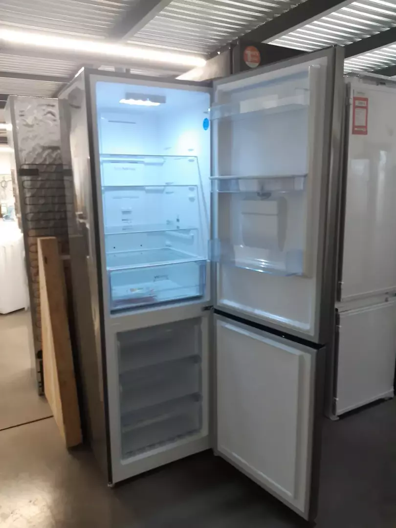 RÉFRIGÉRATEUR COMBINÉ 320 litres - FAGOR – Image 2