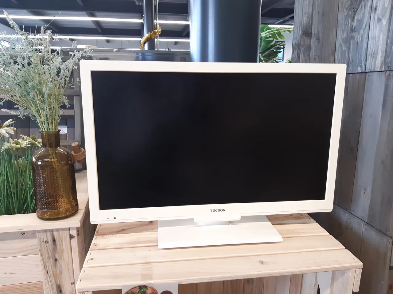 TÉLÉVISION 21.5" — TUCSON