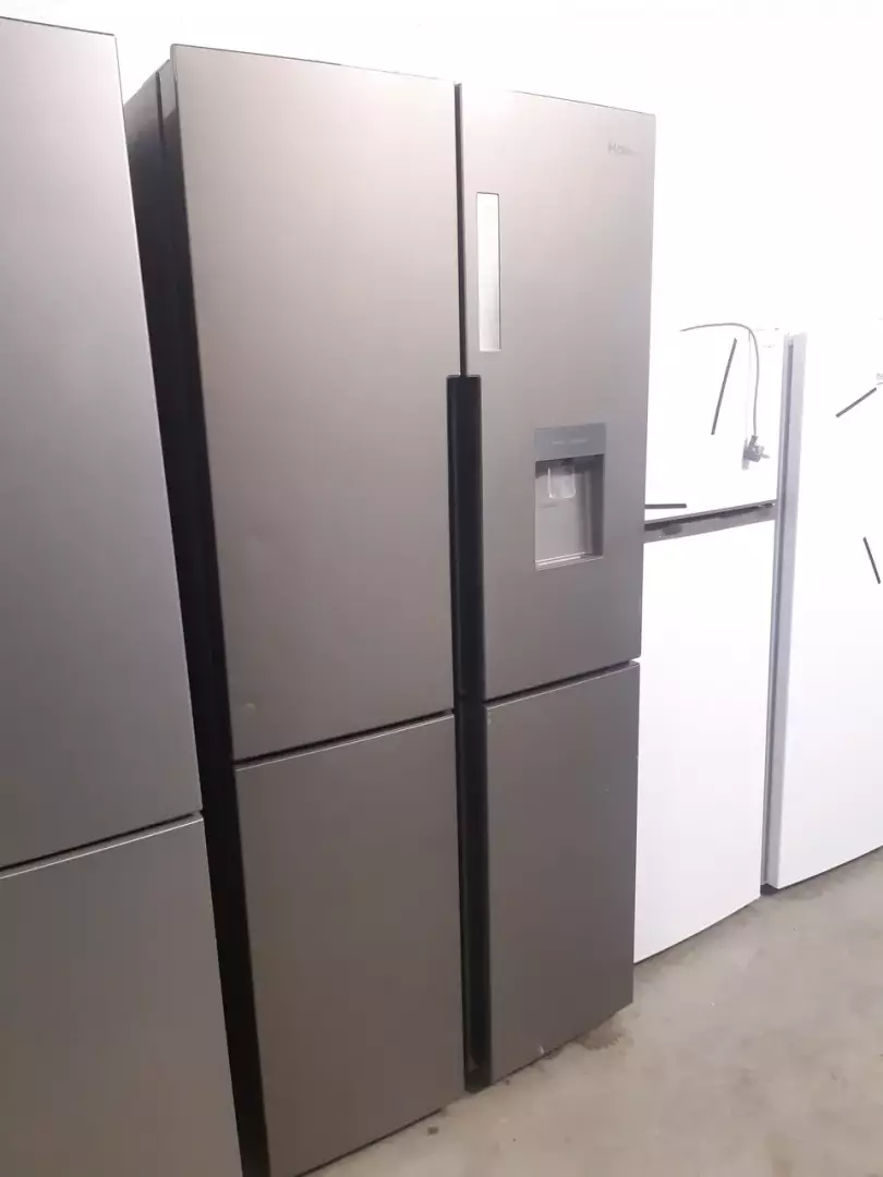 RÉFRIGÉRATEUR MULTIPORTES 470 litres — HAIER