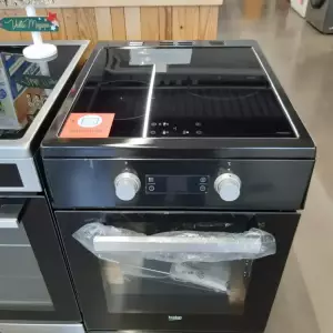 CUISINIÈRE ÉLECTRIQUE INDUCTION — BEKO
