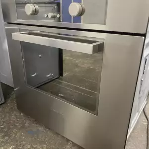 FOUR ENCASTRABLE — ARISTON