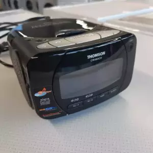 RADIO RÉVEIL — THOMSON