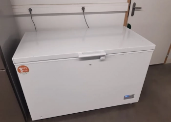 CONGÉLATEUR COFFRE 370 litres — ESSENTIEL B