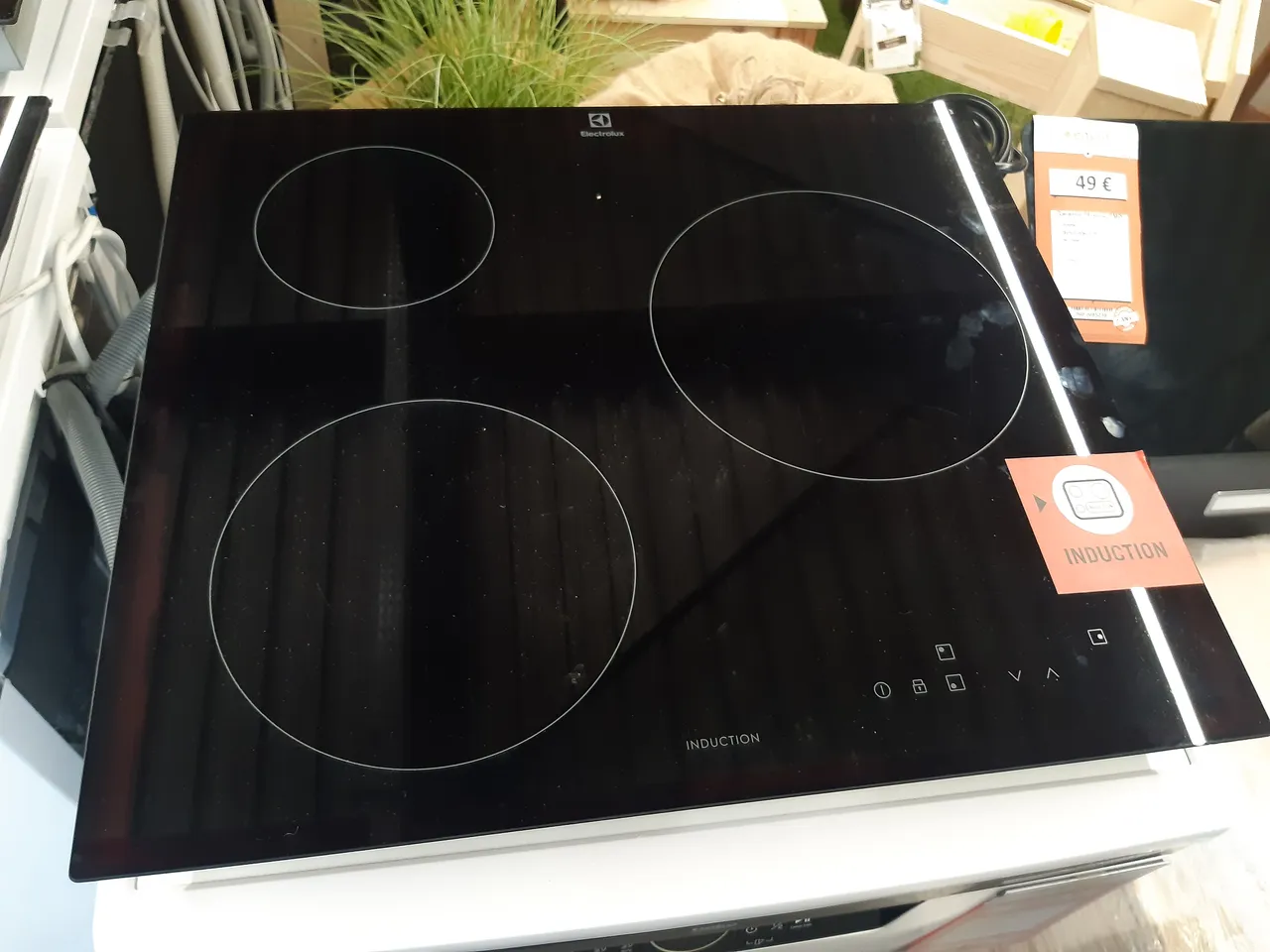 PLAQUE ÉLECTRIQUE INDUCTION — ELECTROLUX