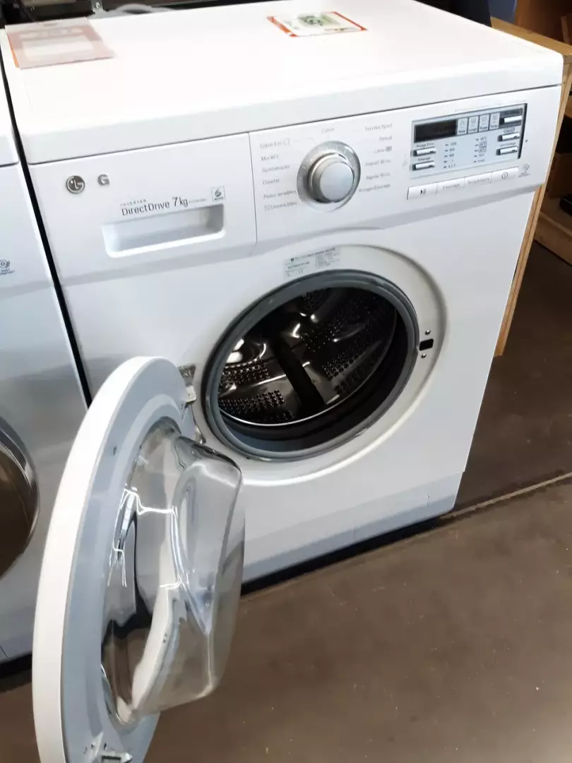 LAVE LINGE HUBLOT 7 kg — LG – Image 2