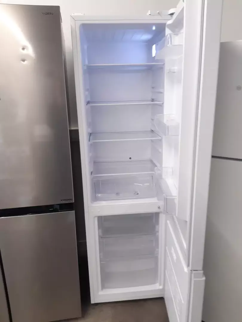 RÉFRIGÉRATEUR COMBINÉ 265 litres — AYA – Image 2