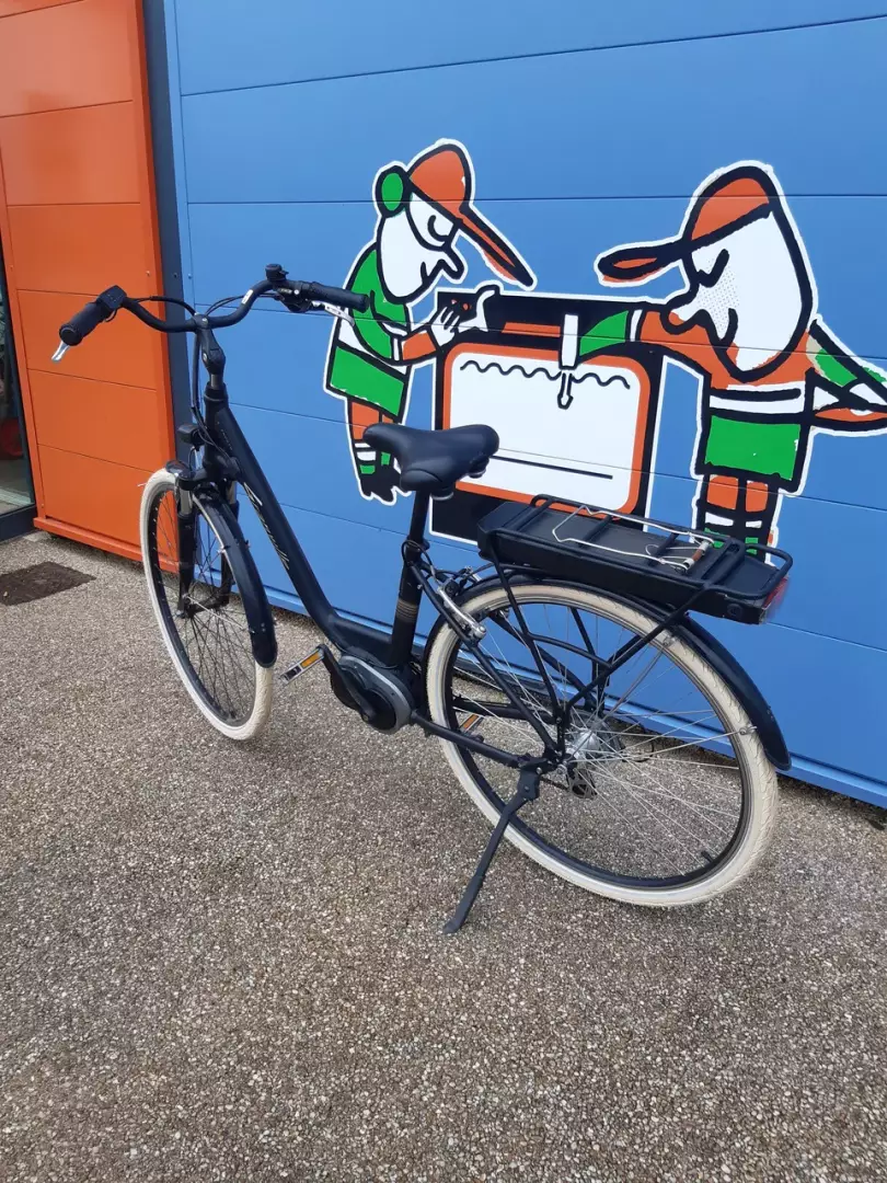 VÉLO À ASSISTANCE ÉLECTRIQUE — GRANVILLE – Image 2