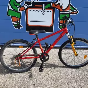 VÉLO 24 POUCES — BTWIN