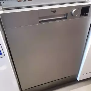 LAVE VAISSELLE 14 couverts — BEKO