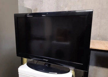 TÉLÉVISION 40&Prime; — SAMSUNG