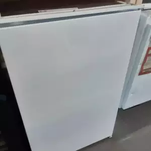 RÉFRIGÉRATEUR TABLE TOP 140 litres — ELECTROLUX