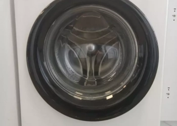 LAVE LINGE HUBLOT 8 kg — WHIRLPOOL