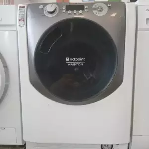 LAVE LINGE HUBLOT 8 kg — HOTPOINT/ARISTON