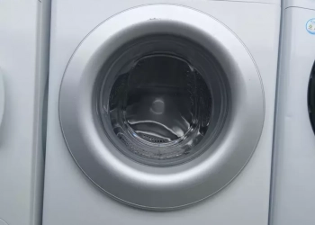 LAVE LINGE HUBLOT 9 kg — LG