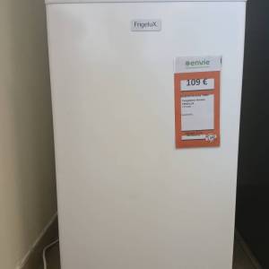 CONGÉLATEUR ARMOIRE 60 LITRES — FRIGELUX