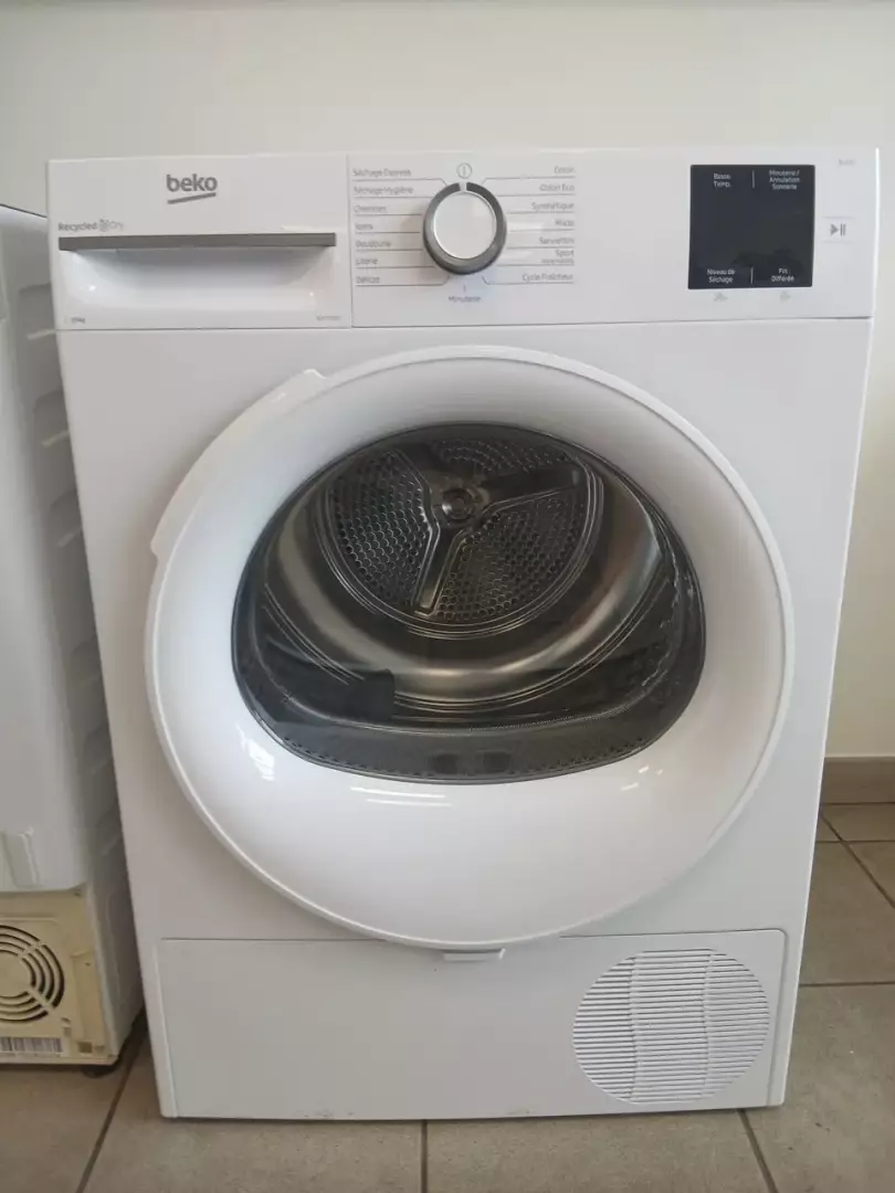 SÈCHE LINGE 10 KG — BEKO