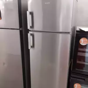 RÉFRIGÉRATEUR DOUBLE FROID 265 LITRES — AEG