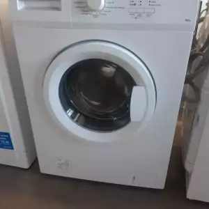 LAVE LINGE HUBLOT 5 KG — FAR