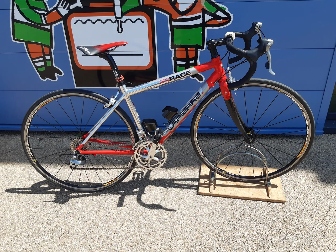 VÉLO DE ROUTE — LAPIERRE