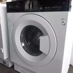 LAVE LINGE HUBLOT ENCASTRABLE 8 KG — ESSENTIEL B