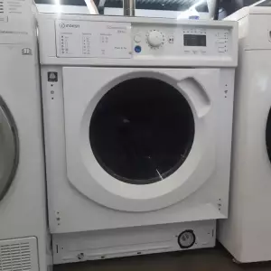 LAVANTE SÉCHANTE ENCASTRABLE 8 KG — INDESIT