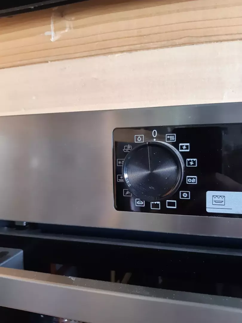 FOUR ENCASTRABLE — HISENSE – Image 3