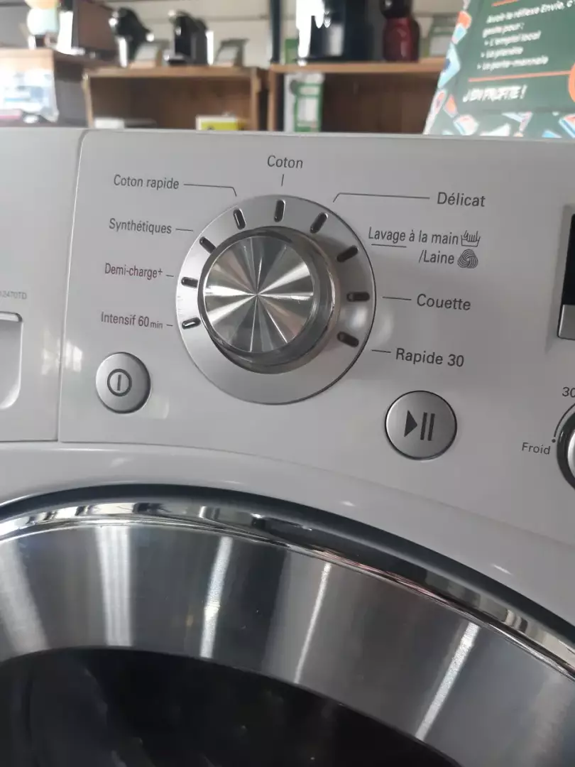 LAVE LINGE HUBLOT 8 KG — LG – Image 2