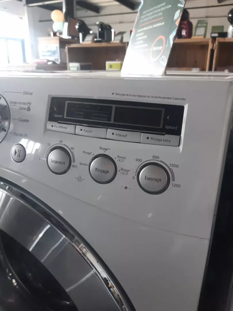 LAVE LINGE HUBLOT 8 KG — LG – Image 3