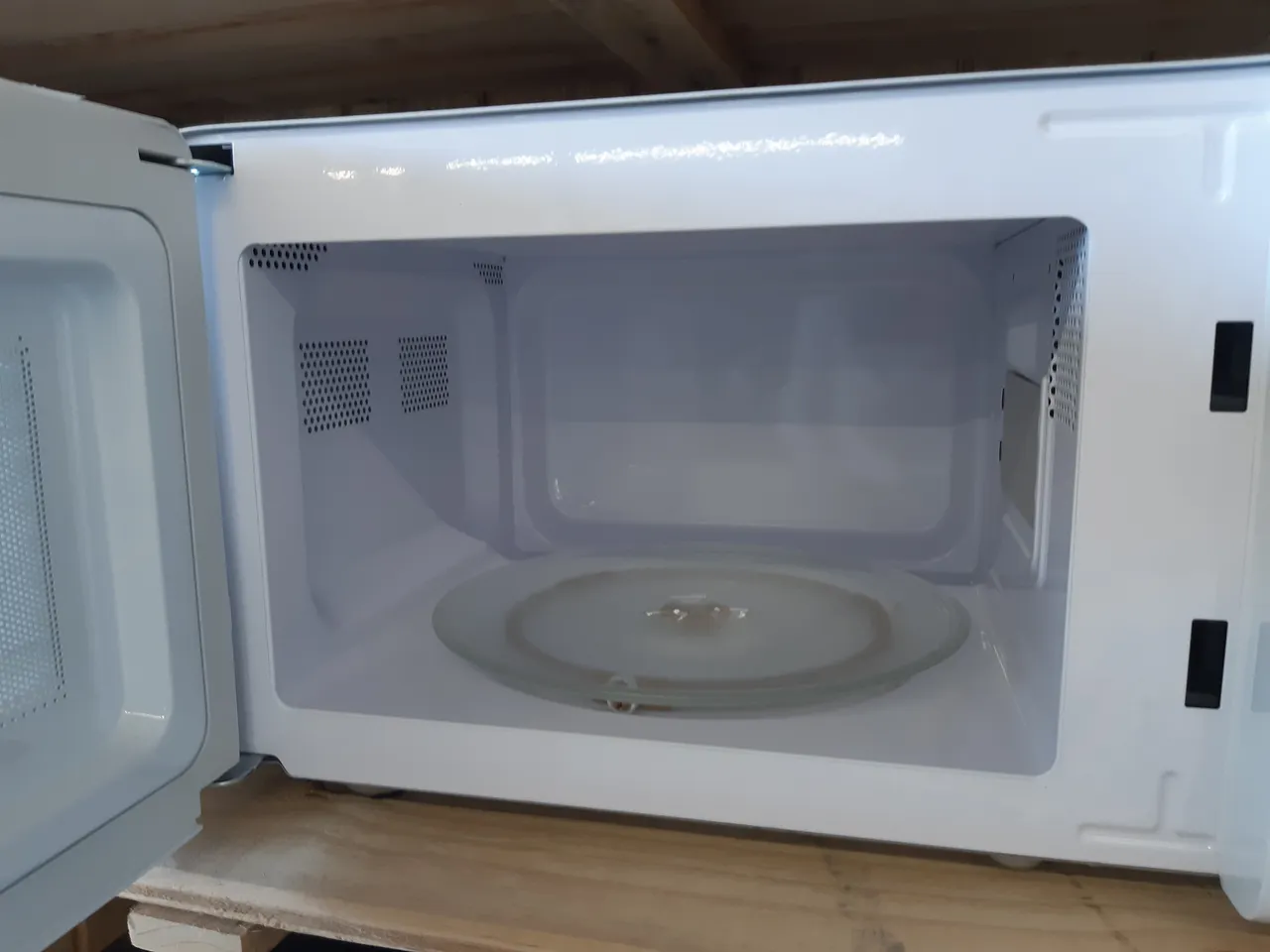 MICRO - ONDE 20 LITRES — PROLINE – Image 2