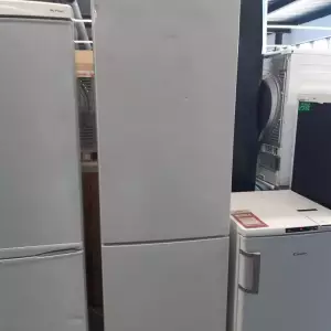 RÉFRIGÉRATEUR COMBINÉ 310 LITRES — SIEMENS