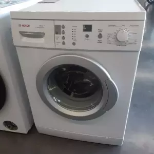 LAVE LINGE HUBLOT 7 KG — BOSCH