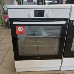 CUISINIÈRE ÉLECTRIQUE — AEG