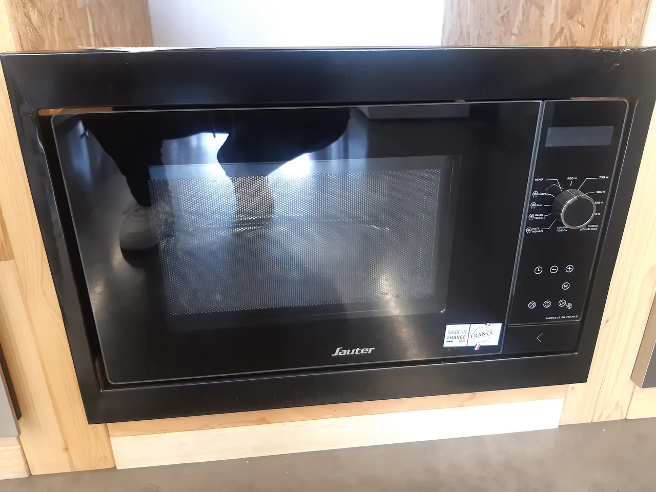 MICRO ONDE ENCASTRABLE — SAUTER