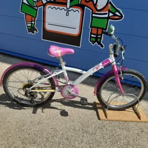 VÉLO ENFANT — 20 POUCES — BTWIN