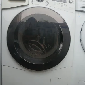 LAVE LINGE HUBLOT — LG