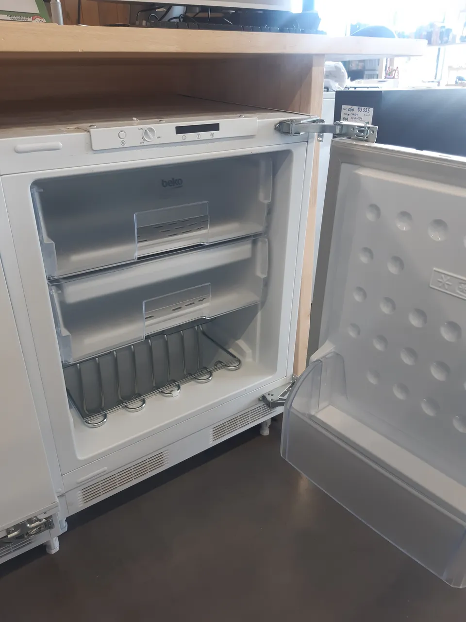 CONGÉLATEUR TABLE TOP ENCASTRABLE 85 LITRES — BEKO – Image 2