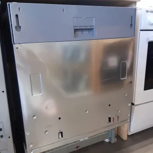 LAVE VAISSELLE ENCASTRABLE 12 COUVERTS — WHIRLPOOL