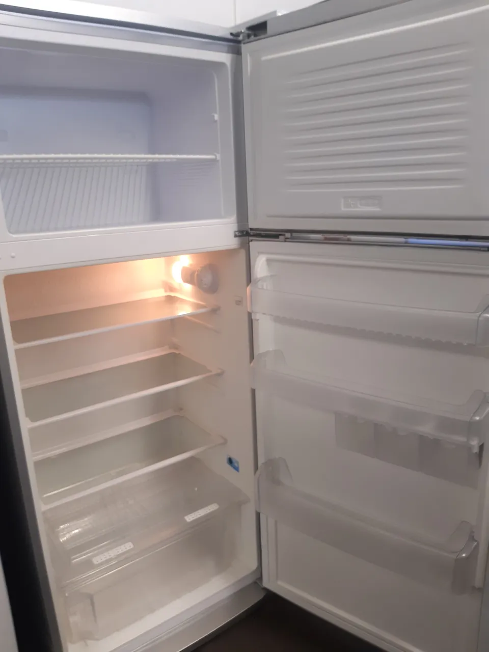 RÉFRIGÉRATEUR DOUBLE FROID 400 LITRES — BEKO – Image 2