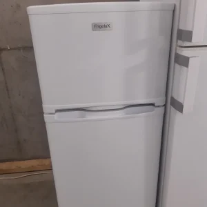 RÉFRIGÉRATEUR DOUBLE FROID 150 LITRES — FRIGELUX